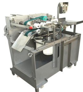 Saury's abdomen bone processing machine